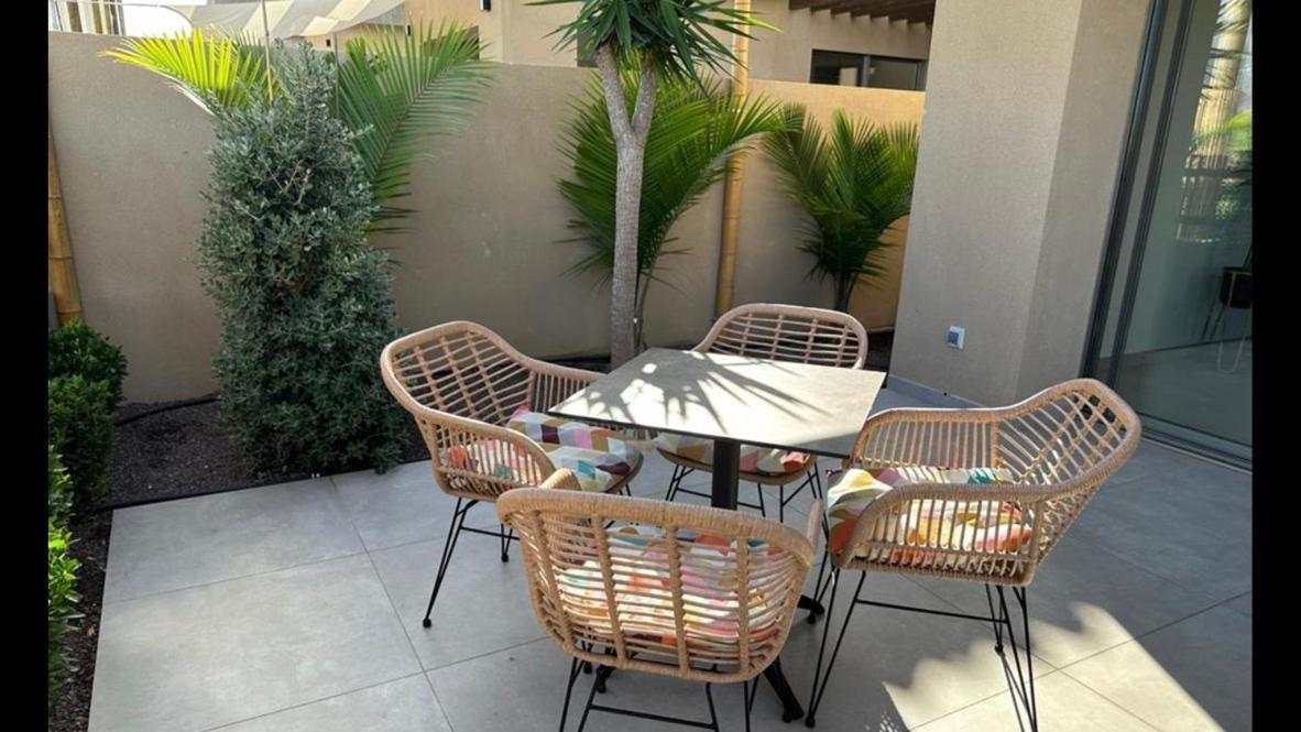 Golf Tenerife South: Mountain View With Heated Pool And Accessible Amenities Villa *