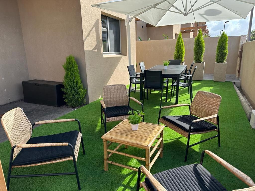 Golf Tenerife South: Mountain View With Heated Pool And Accessible Amenities *