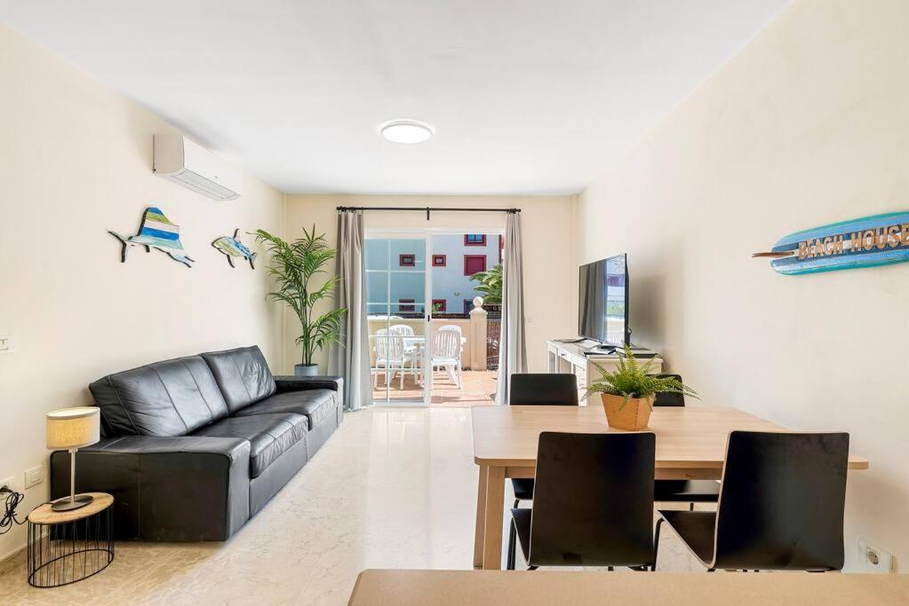 Hoekappartement Mar, 400m