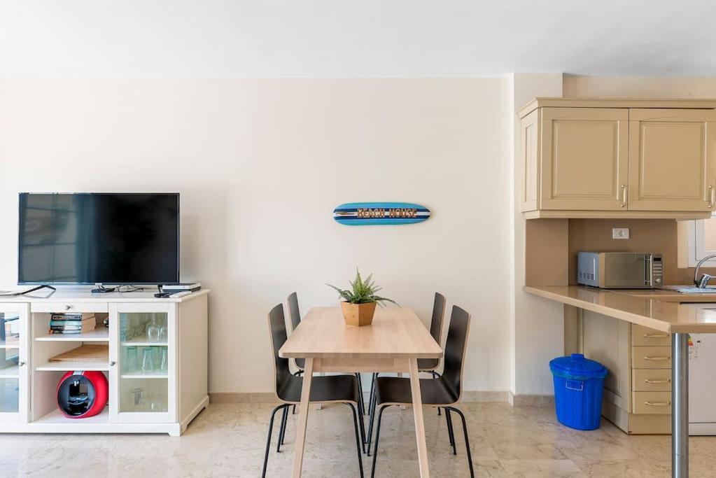 Hoekappartement Mar, 400m Apartamento *
