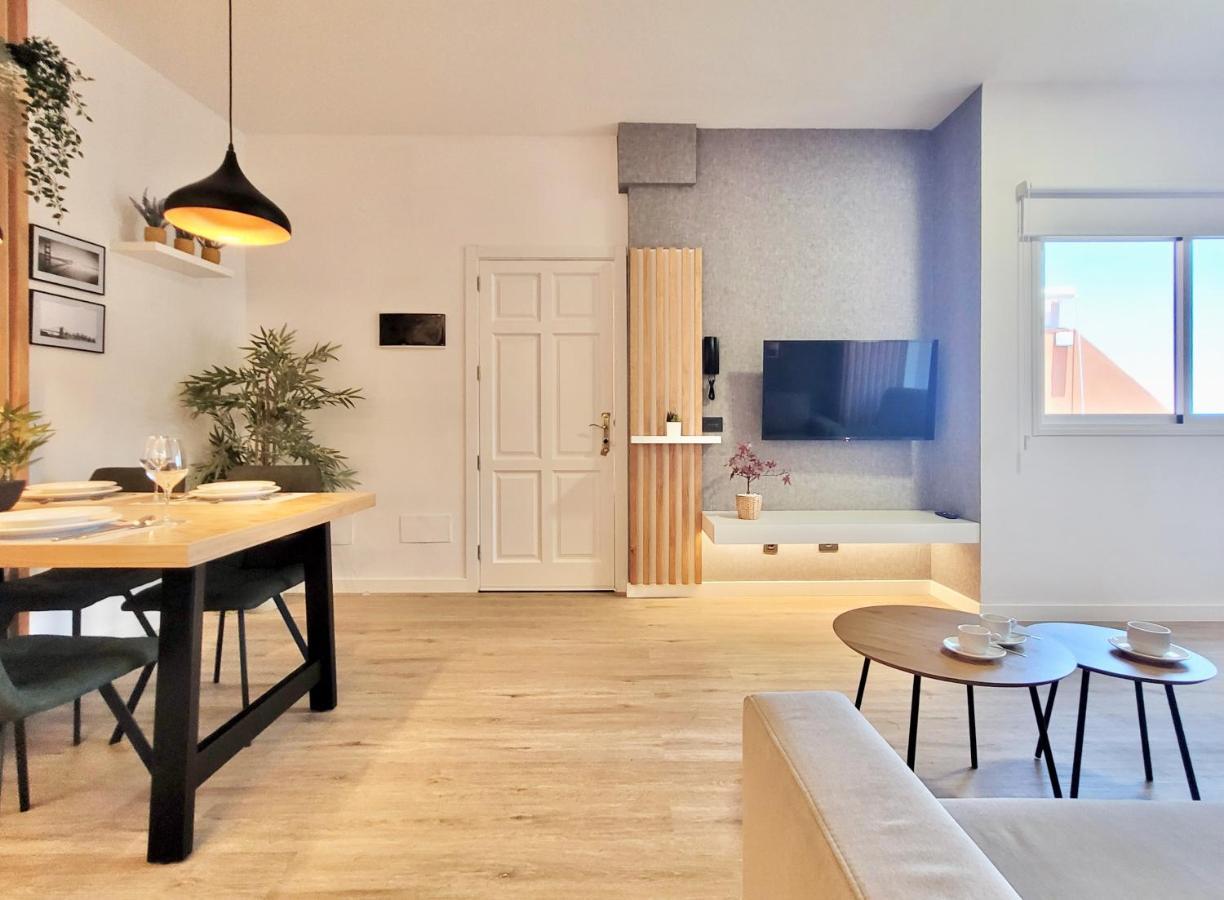 The Valley View Apartment
