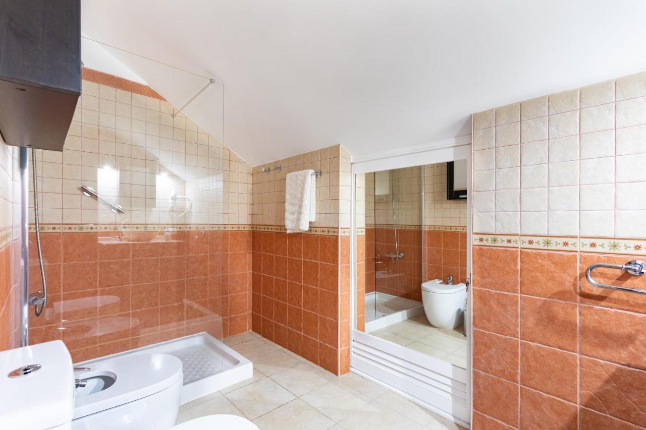 Apartment Exclusive Penthouse: Beachfront Oasis With Heated Pool Playa de las Americas (Tenerife)