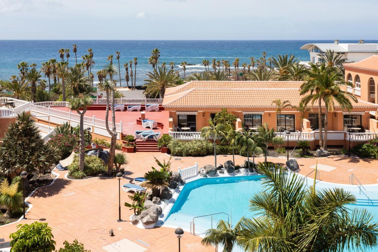 Exclusive Penthouse: Beachfront Oasis With Heated Pool *