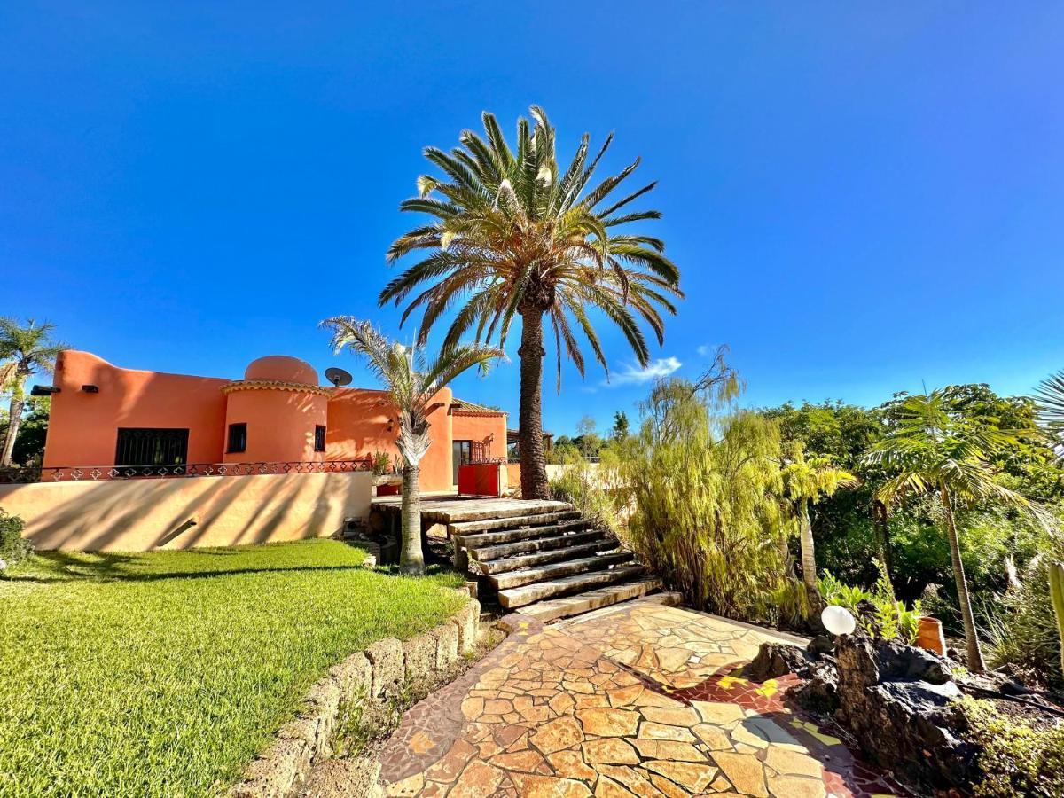 Tropical Garden Guia de Isora (Tenerife)