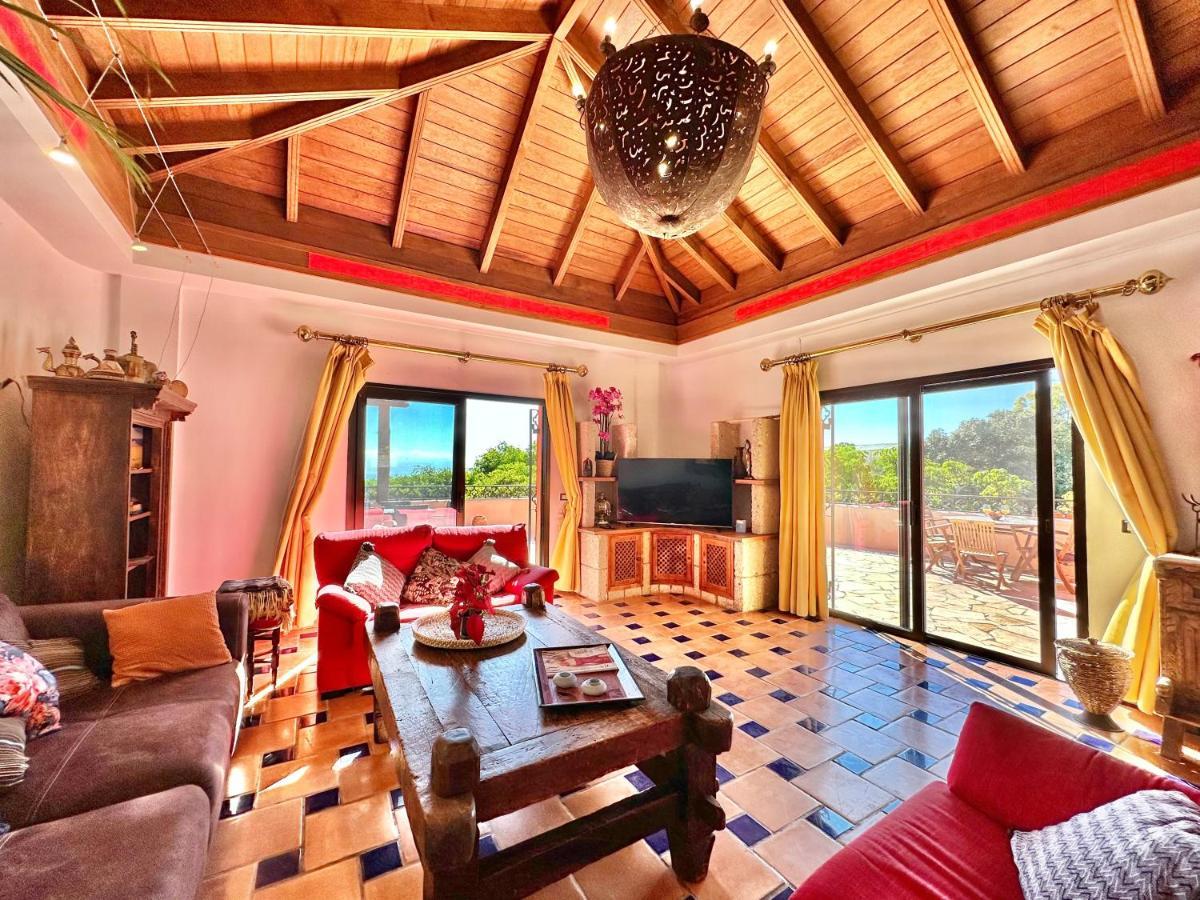 Tropical Garden Villa Guia de Isora (Tenerife)