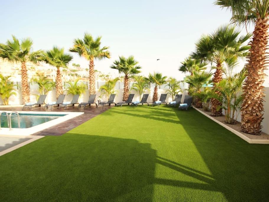 Villa De Lujo Con Piscina Privada En