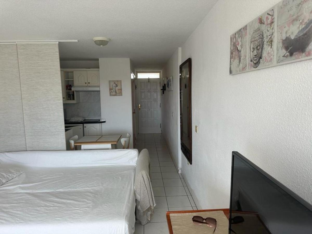 Borinquen Only 280 Meters To The Beach, Balcony With Sea View, Heated Pool, Wifi Apartamento *