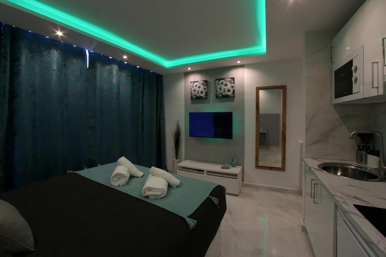 Apartment Modern With A Sea View And Pool Access Ponderosa 801 Playa de las Americas (Tenerife)