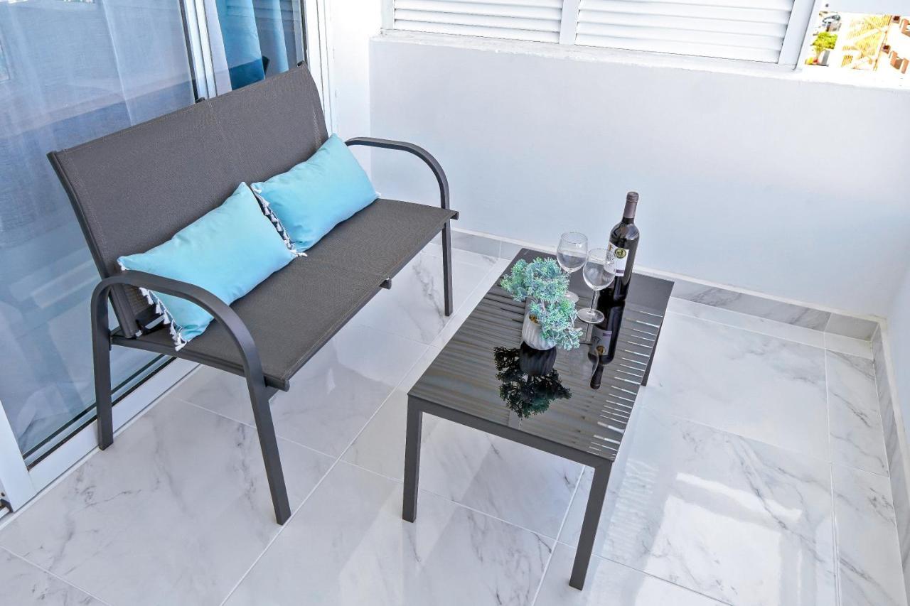 Modern With A Sea View And Pool Access Ponderosa 801 Apartment
