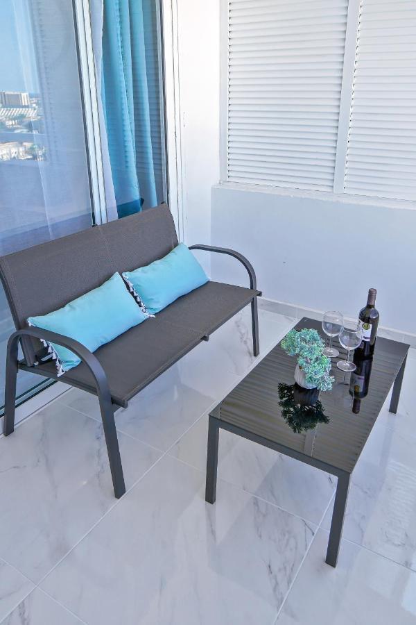 Modern With A Sea View And Pool Access Ponderosa 801 Apartment Playa de las Americas (Tenerife)