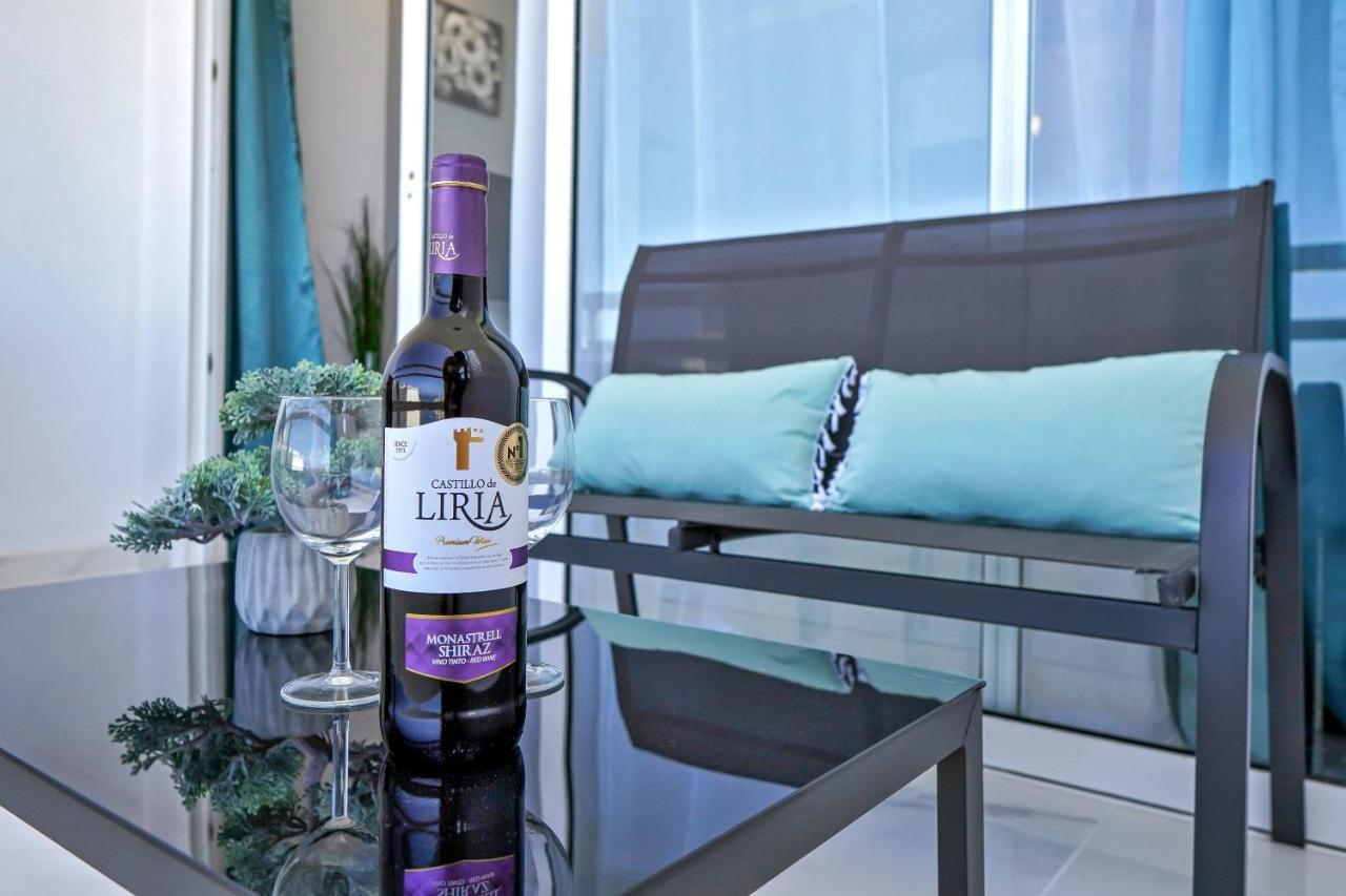 Modern With A Sea View And Pool Access Ponderosa 801 * Playa de las Americas (Tenerife)
