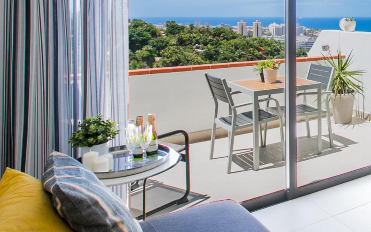 Cozy With Seaview And Parking Apartment *