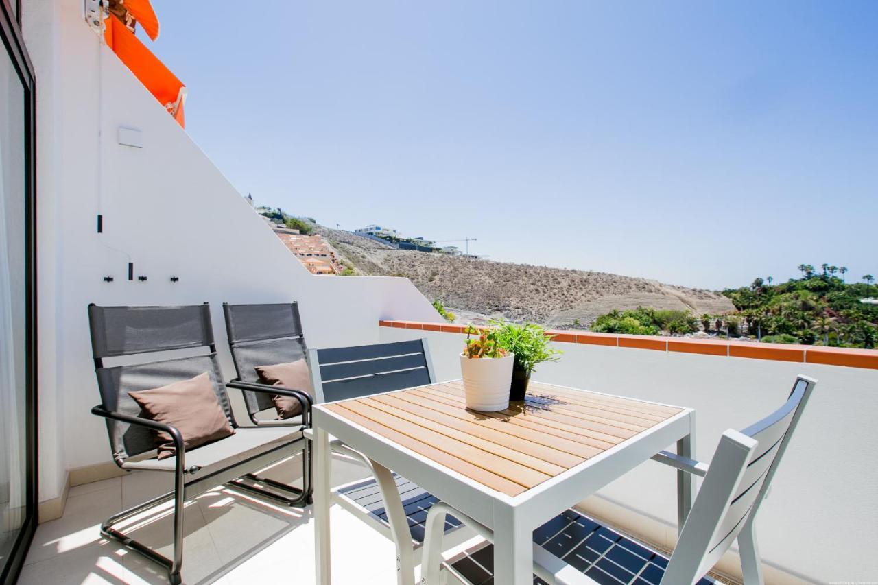 Apartment Cozy With Seaview And Parking