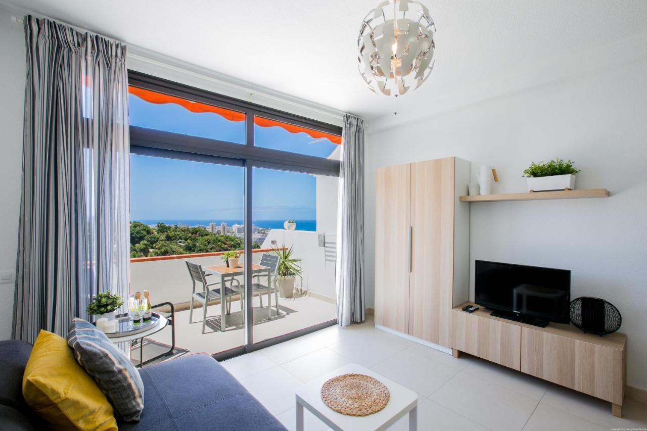 Cozy With Seaview And Parking *
