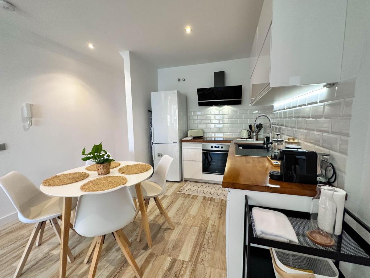 Casa Elsa With Free Parking Apartment Los Abrigos