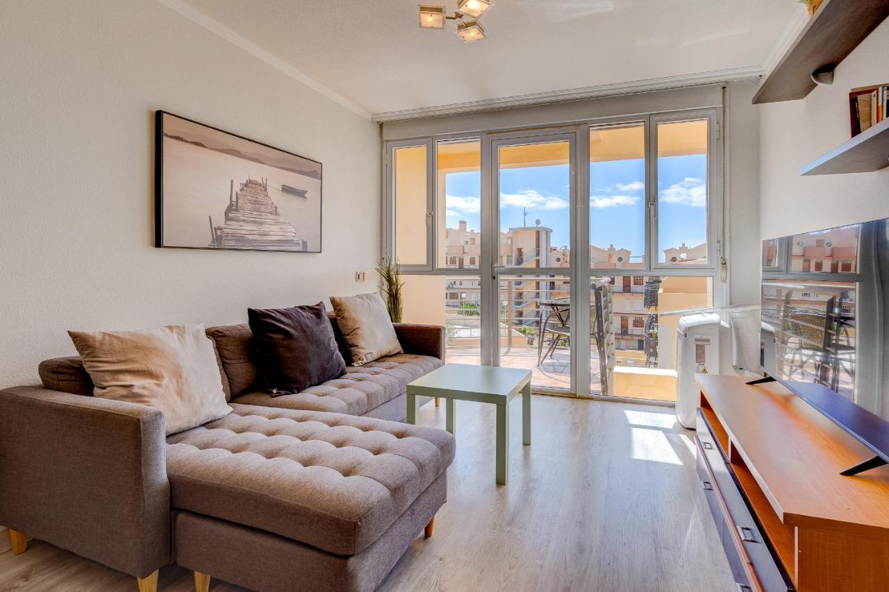 Apartment Bonito Triplex Familiar Con Solarium - By Feel Your Holidays