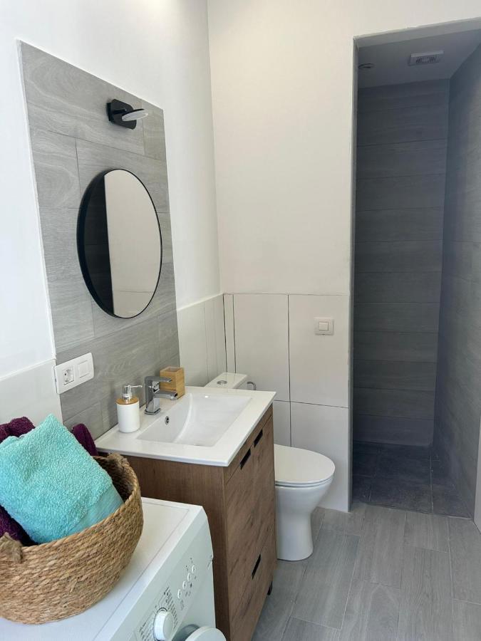 Plaza De La Fuente Tenerife Sur Only Adults Con Terraza Privada Apartamento *