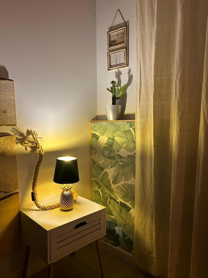 Plaza De La Fuente Tenerife Sur Only Adults Con Terraza Privada Apartamento *