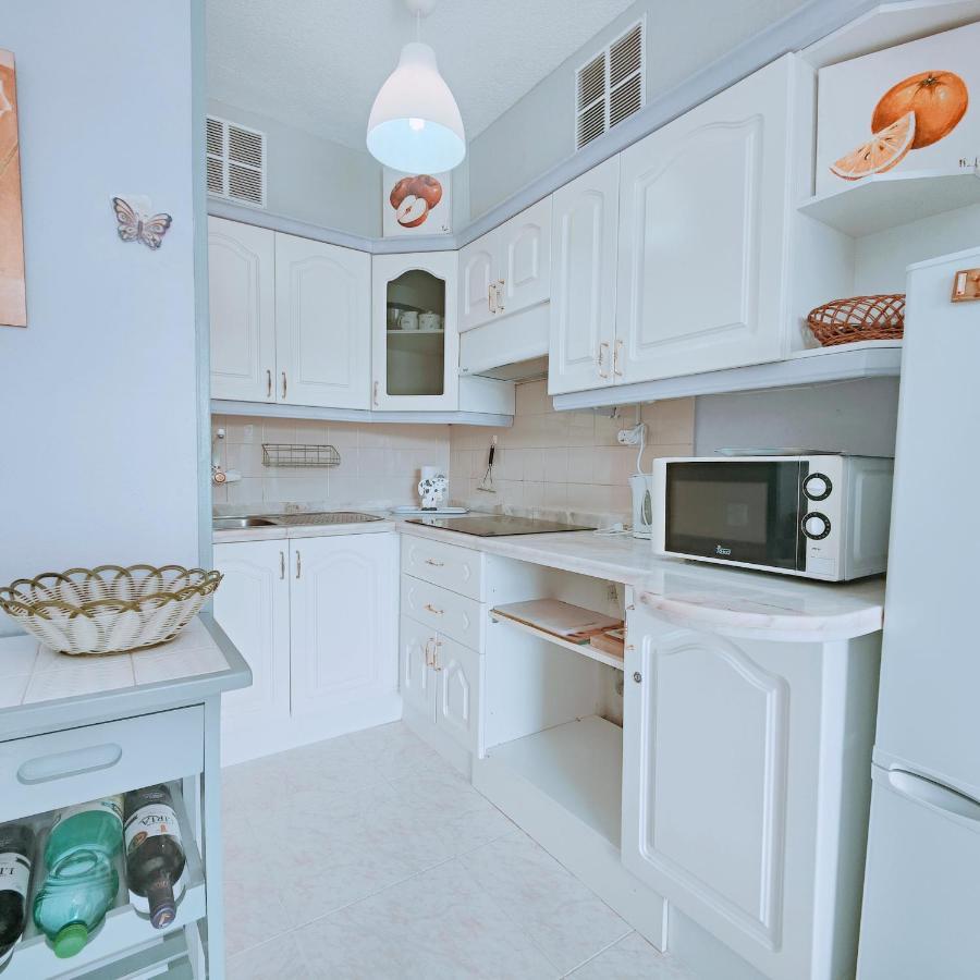 Apartamento Estudio En Primera Línea De La Playa Los Cristianos (Tenerife)