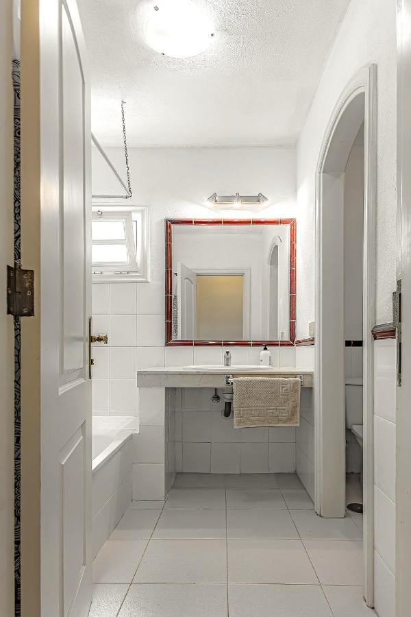 Spacious 2 Bedroom Tenerife South Apartamento