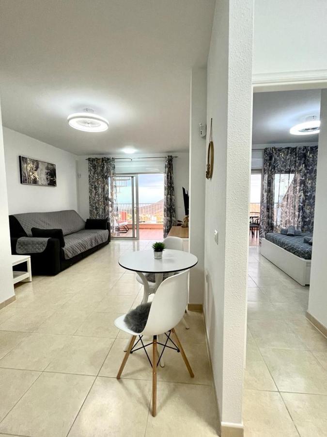 One Bedroom Zen With Great View, Pool, Wifi *