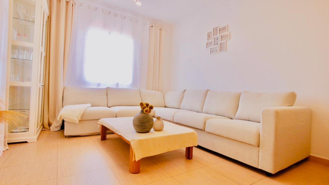Costa Adeje, 2 Bedrooms * Costa Adeje (Tenerife)