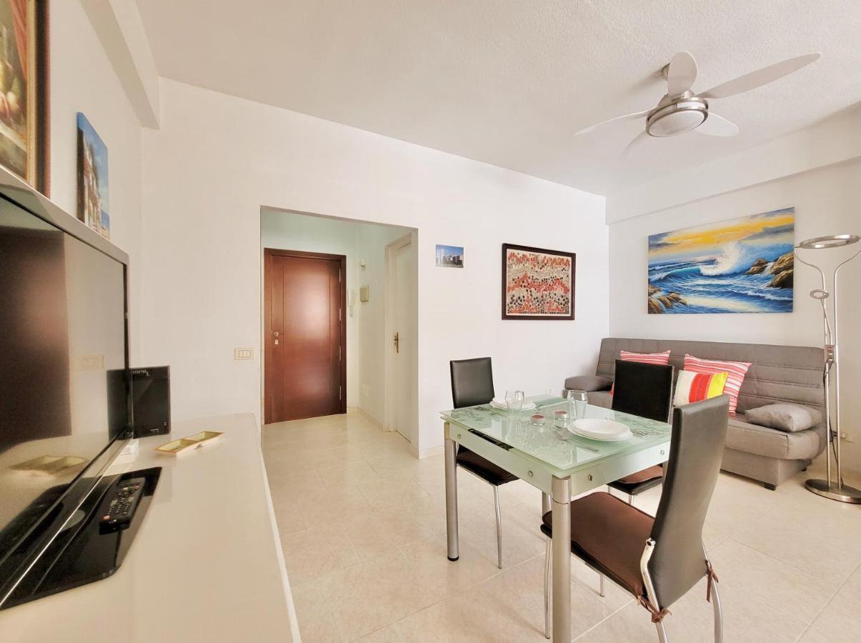 Among Plazas Apartamento