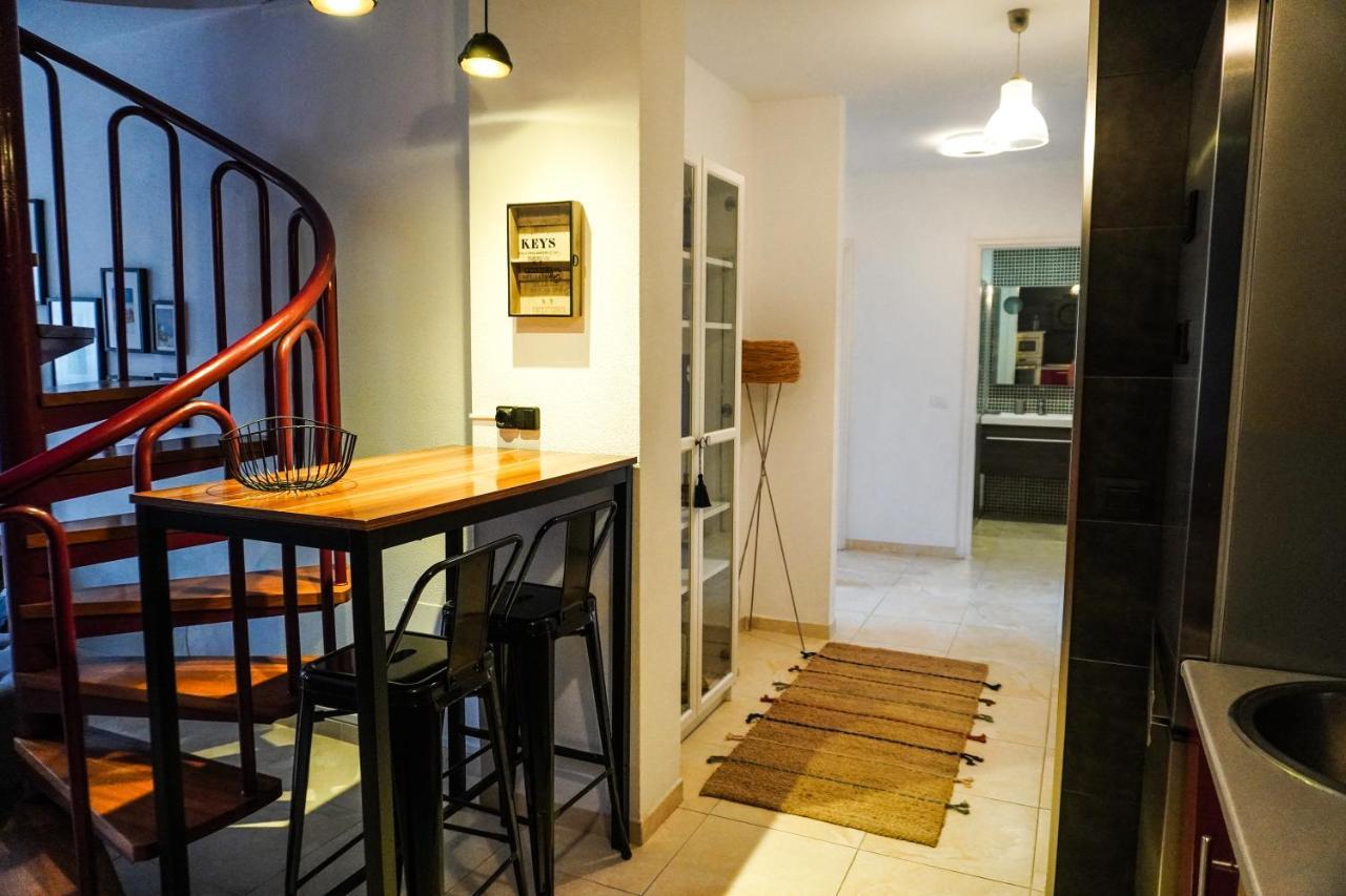 Appartement Comfortable Duplex With Garage And Working Space *