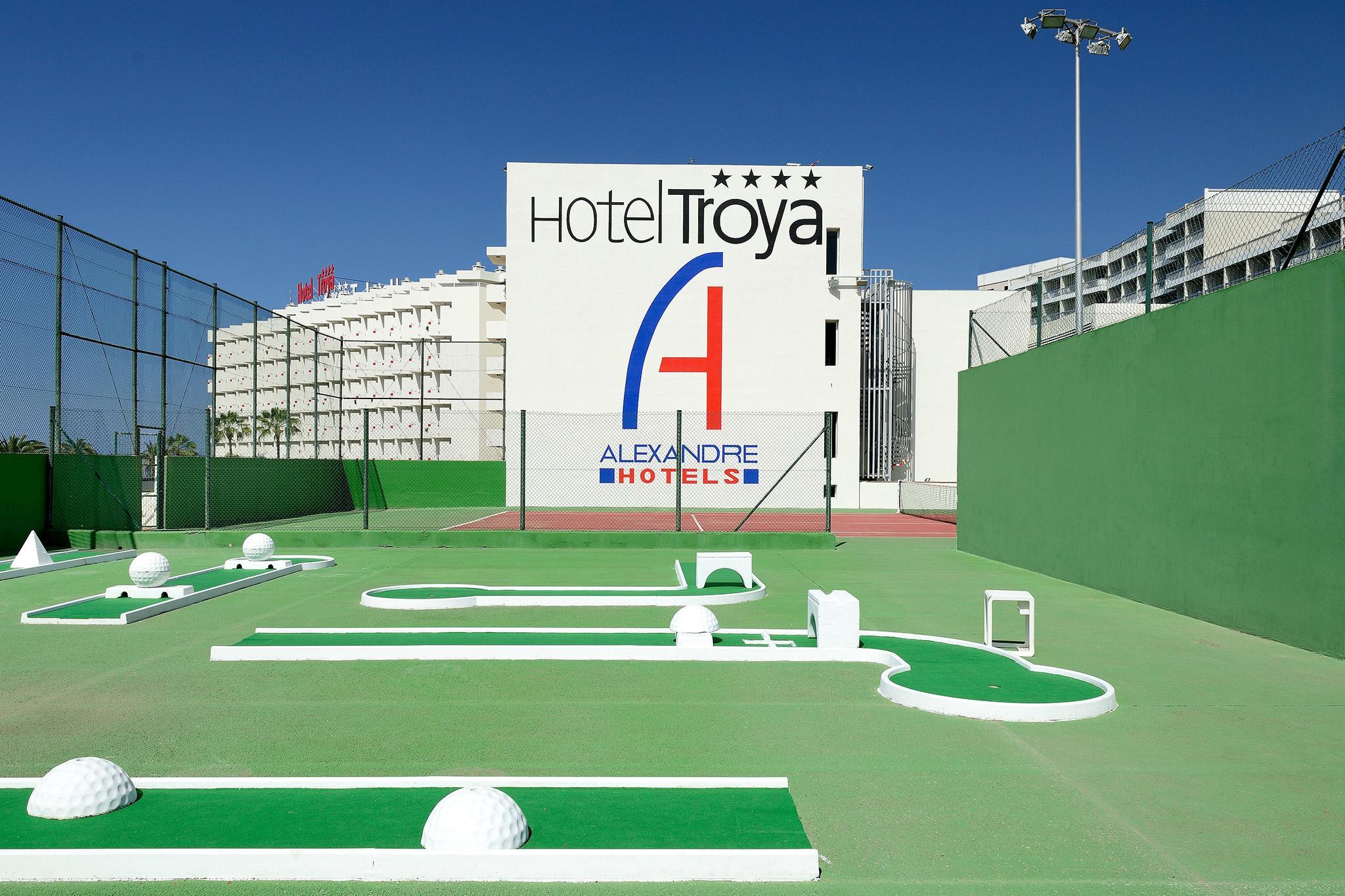 Hotel Alexandre Troya 4*