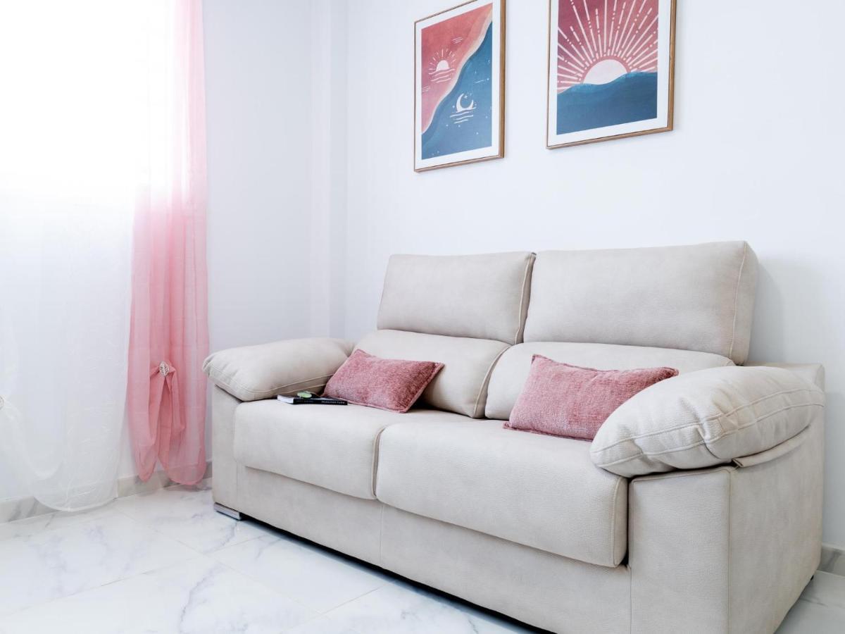 2 Moderno Edificio Emilia Apartment