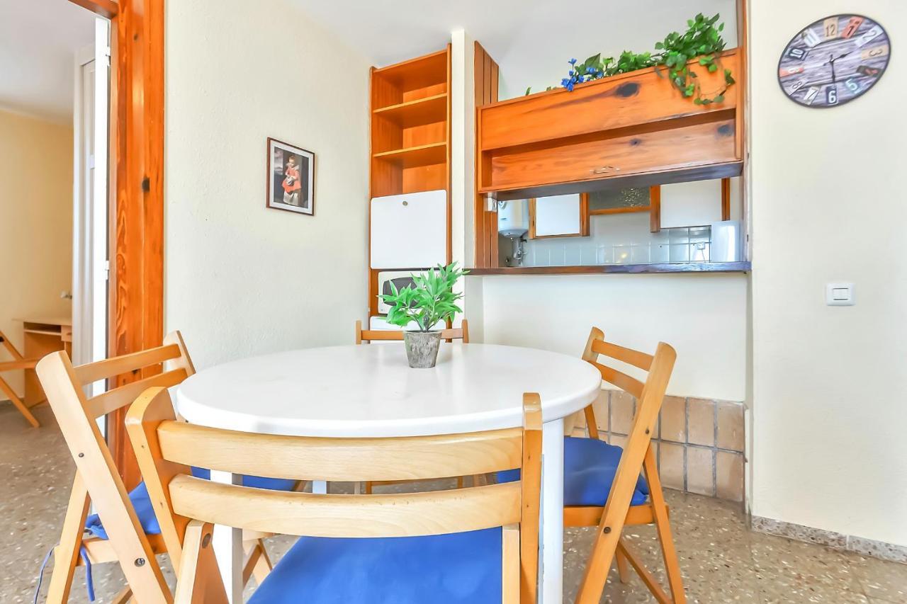 Apartamento Two Bedroom Apartment, Near Playa De Americas, Wifi, Pool *