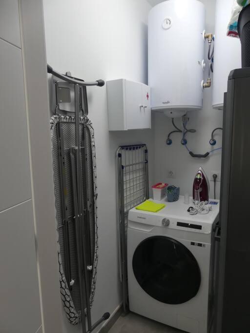 19 Piso Centrico, Nuevo Y Bien Equipado En La Trinidad La Laguna (Tenerife)