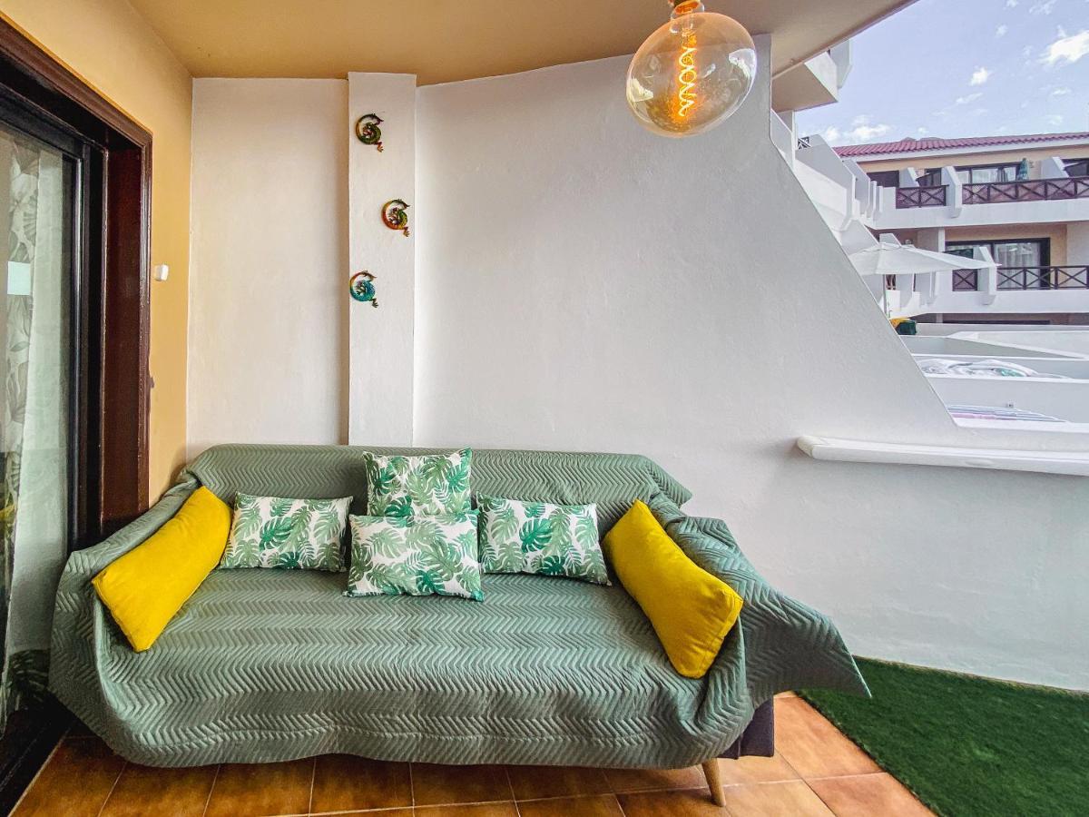 Forest Flat - Big Heated Pool, Terrace, Tv Channels, Golf Courses Apartment *