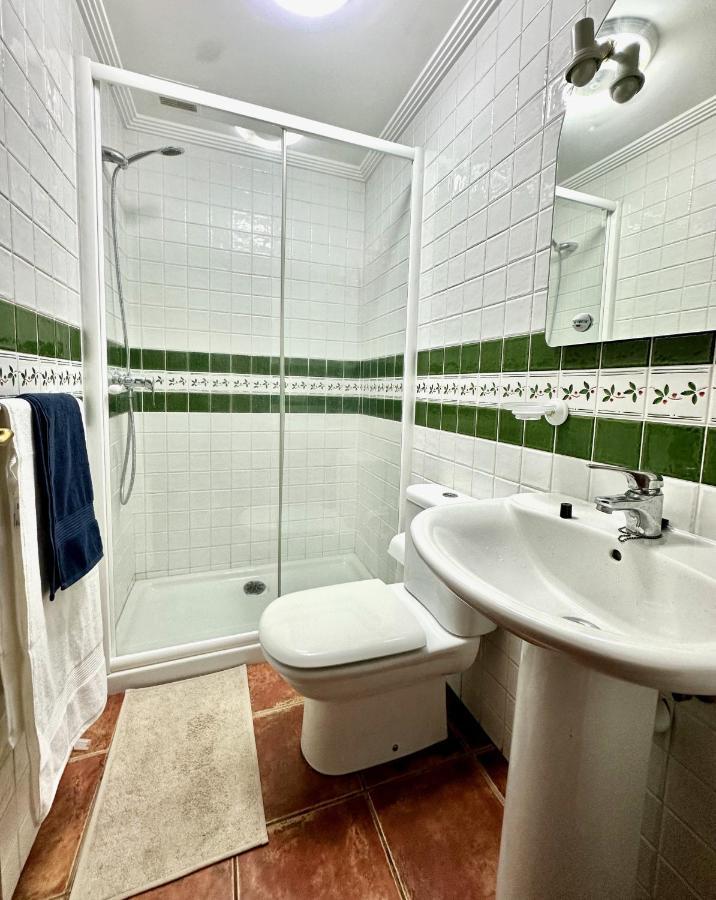Pambnb - 250m To Beach, Family Pools, Wi-fi & Bbq Hébergement de vacances