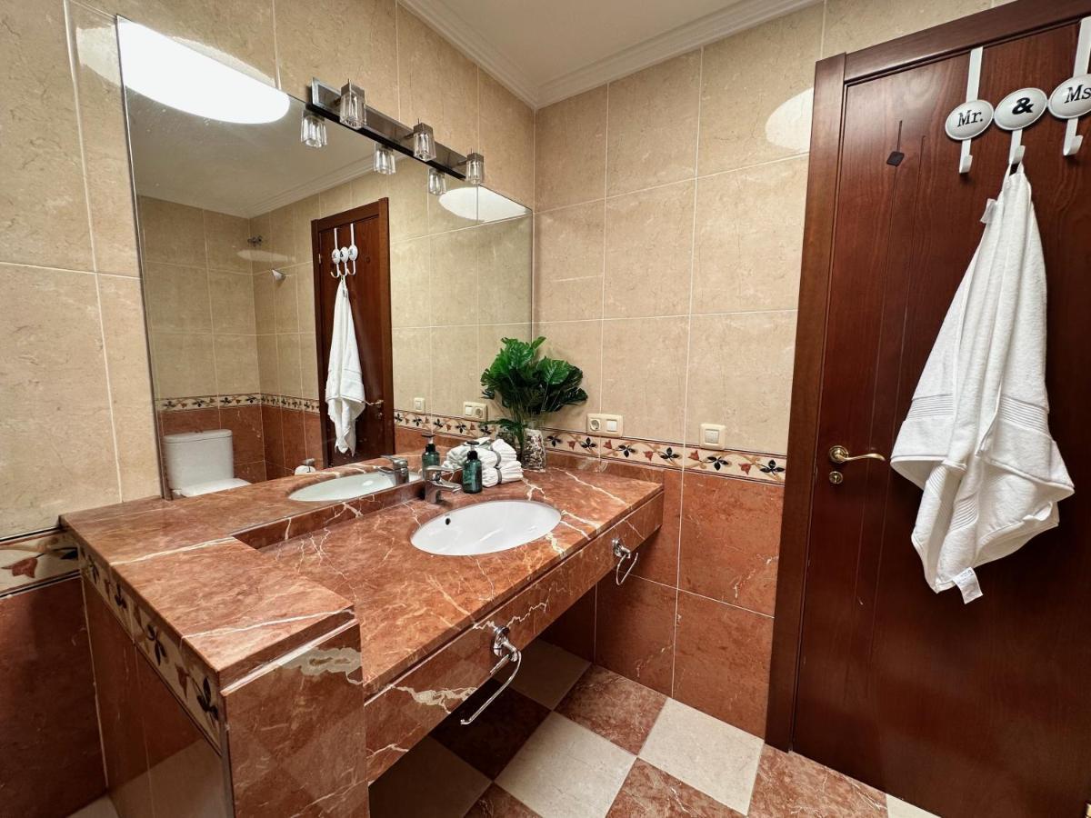 Pambnb - 250m To Beach, Family Pools, Wi-fi & Bbq Hébergement de vacances
