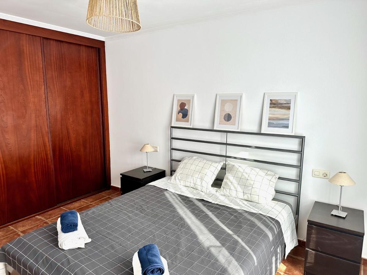Hébergement de vacances Pambnb - 250m To Beach, Family Pools, Wi-fi & Bbq Granadilla De Abona