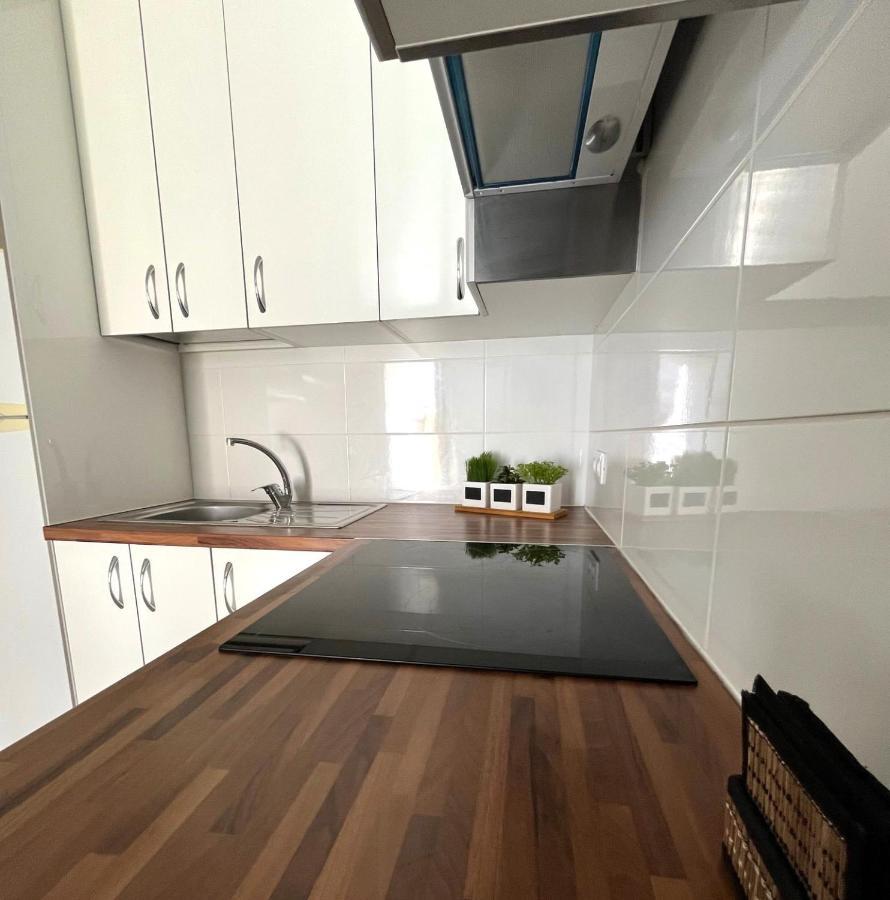 Do Not Use Modern And Bright 1 Bed In Diamantes1