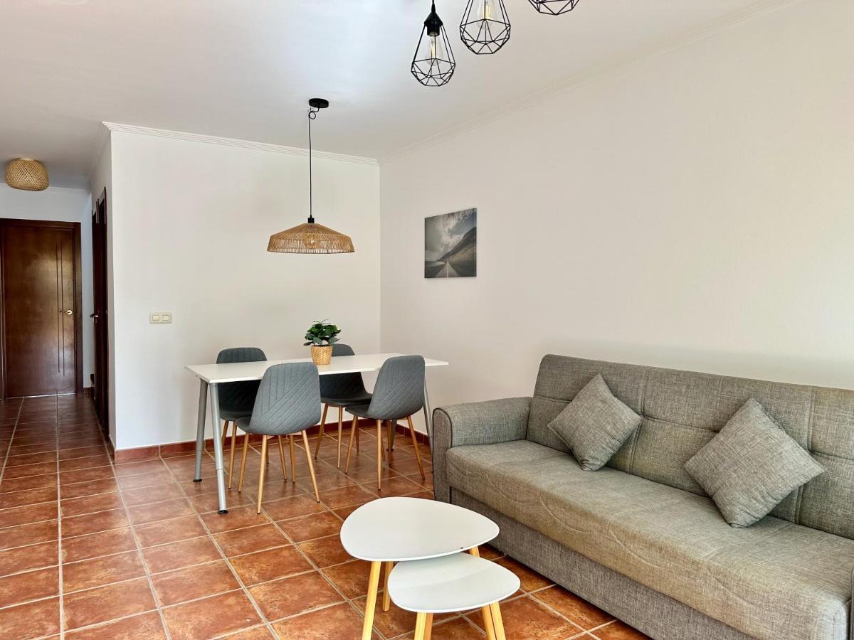 Hébergement de vacances Pambnb - 250m To Beach, Family Pools, Wi-fi & Bbq *