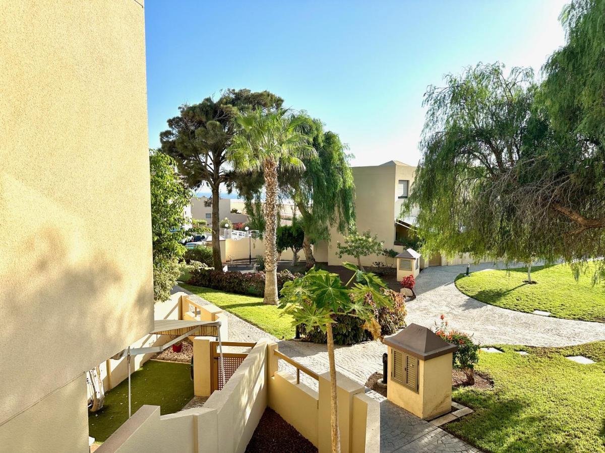 Pambnb - 250m To Beach, Family Pools, Wi-fi & Bbq Hébergement de vacances