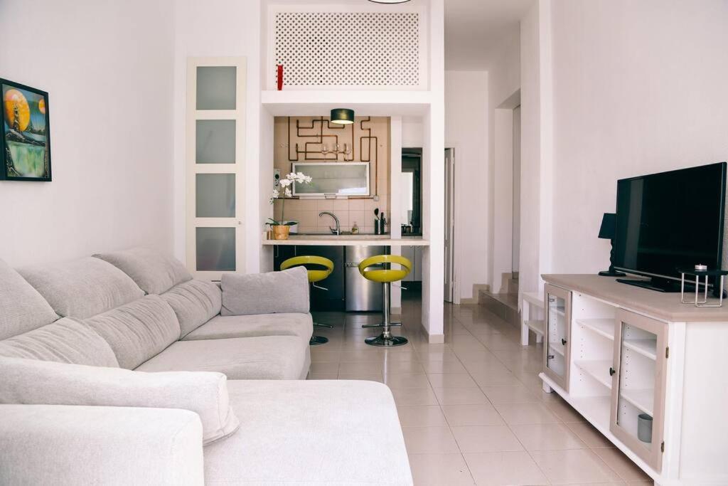Playa Fanabe 1 Bedroom Costa Adeje (Tenerife)