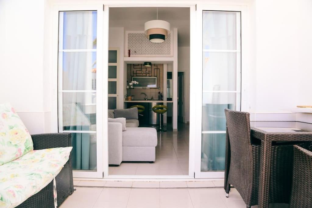 Playa Fanabe 1 Bedroom Apartment *