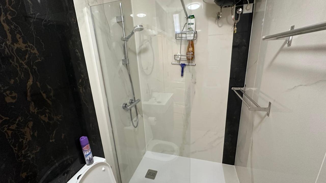 Appartement Air-conditioned, Remarkably Beautiful Apartment, Fibre Wi-fi, Pool