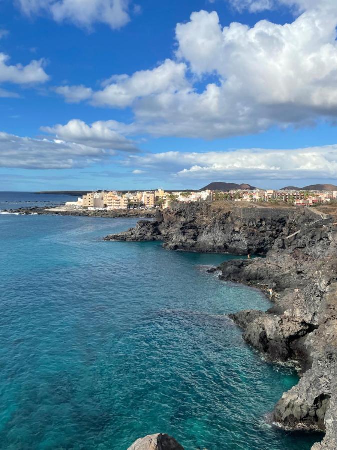 Air-conditioned, Remarkably Beautiful Apartment, Fibre Wi-fi, Pool * Arona (Tenerife)