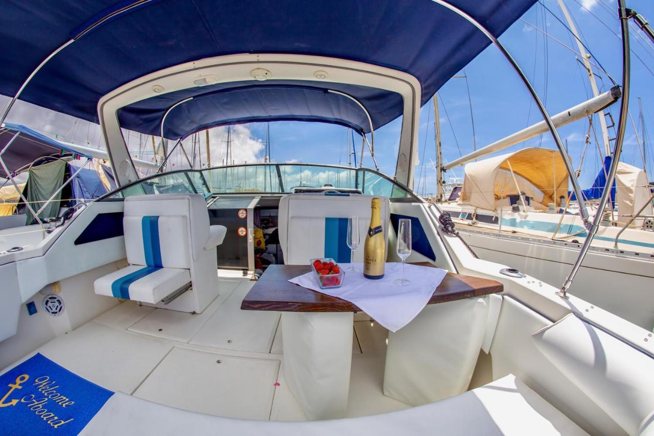 Bateau-hôtel Evasion *
