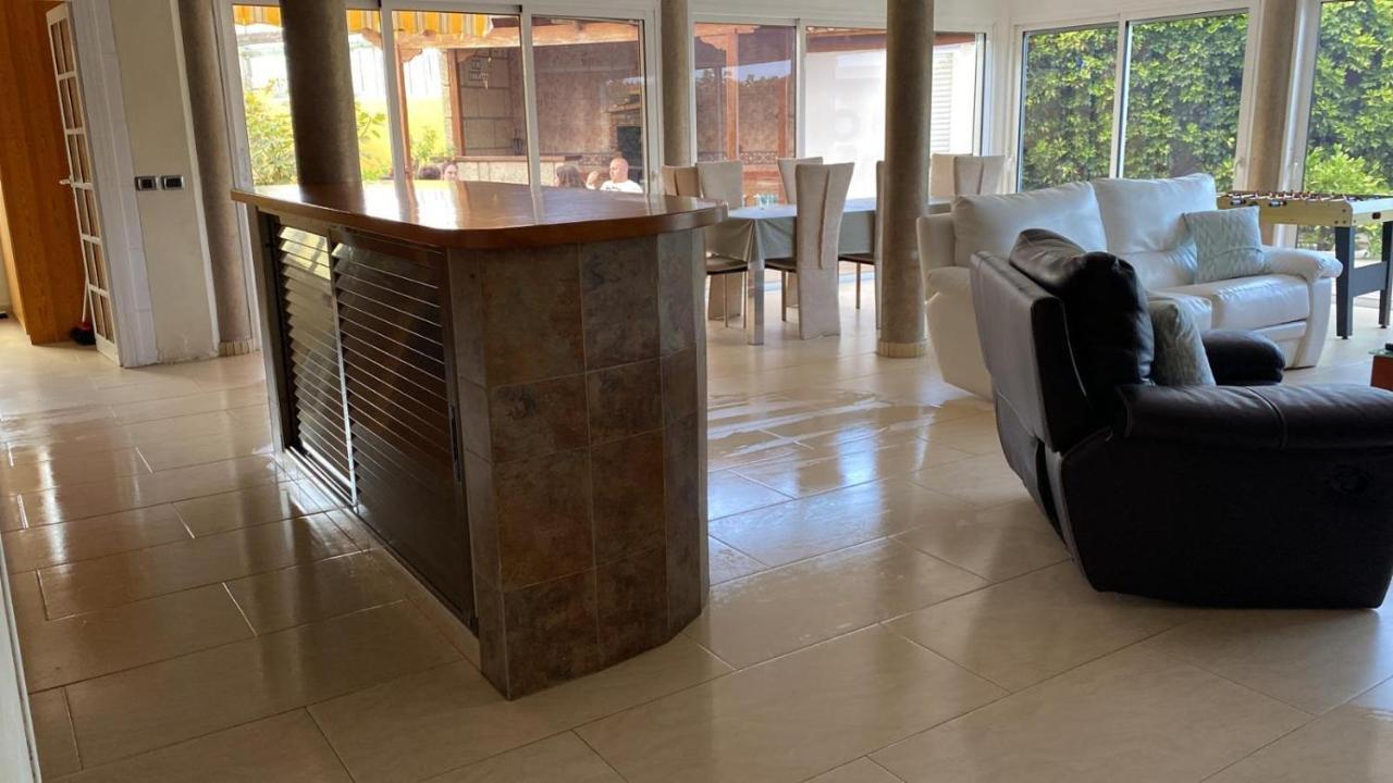 Estupendo En Con Piscina *