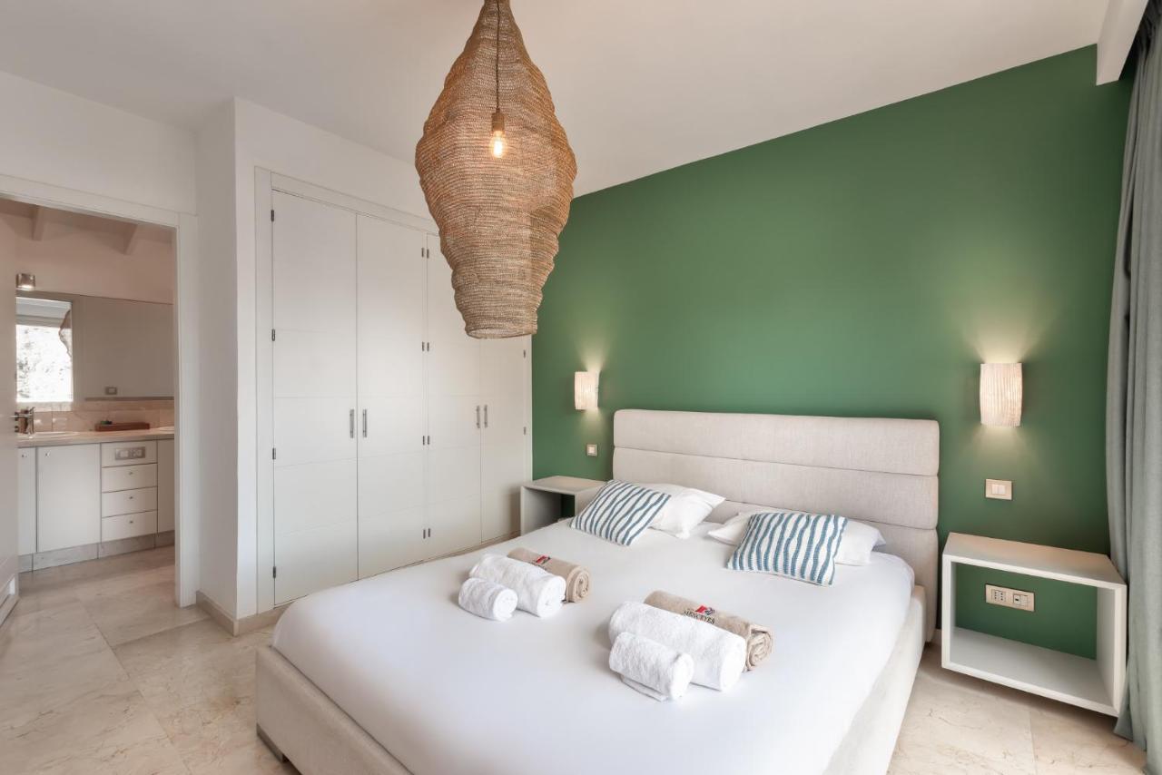 Adjona 2-2 Penthouse Sea View & Jacuzzi 2b Hébergement de vacances Palm-mar