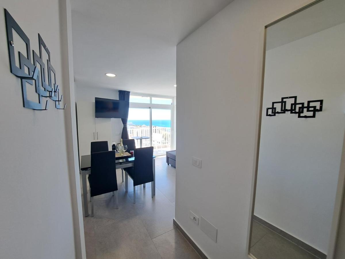 Panoramic Floor - Americas * Playa de las Americas (Tenerife)