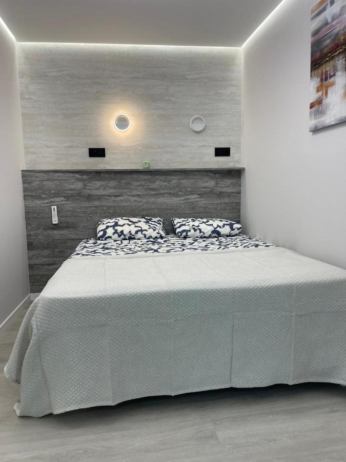 Appartement Geranios Paradise *