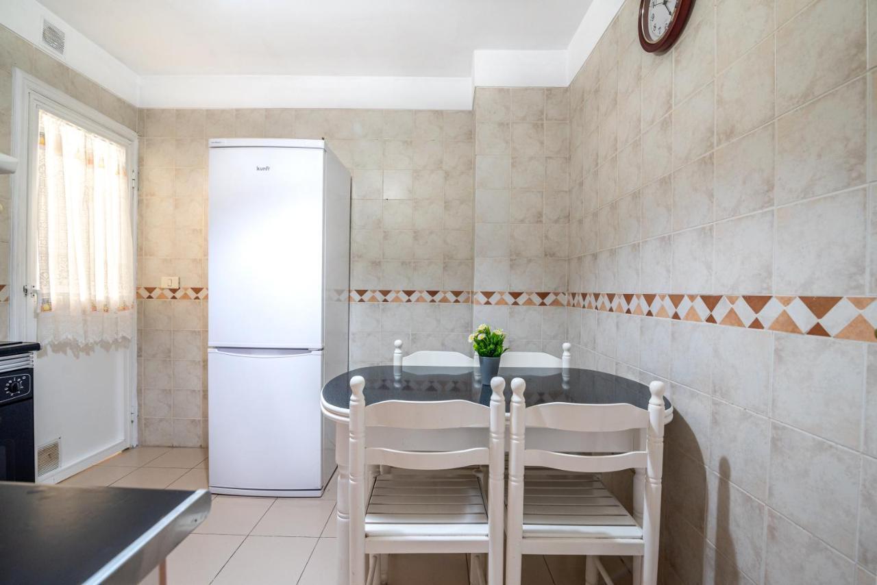 Apartamento En Barrio Tipico: Experiencia Local. Costa Adeje (Tenerife)