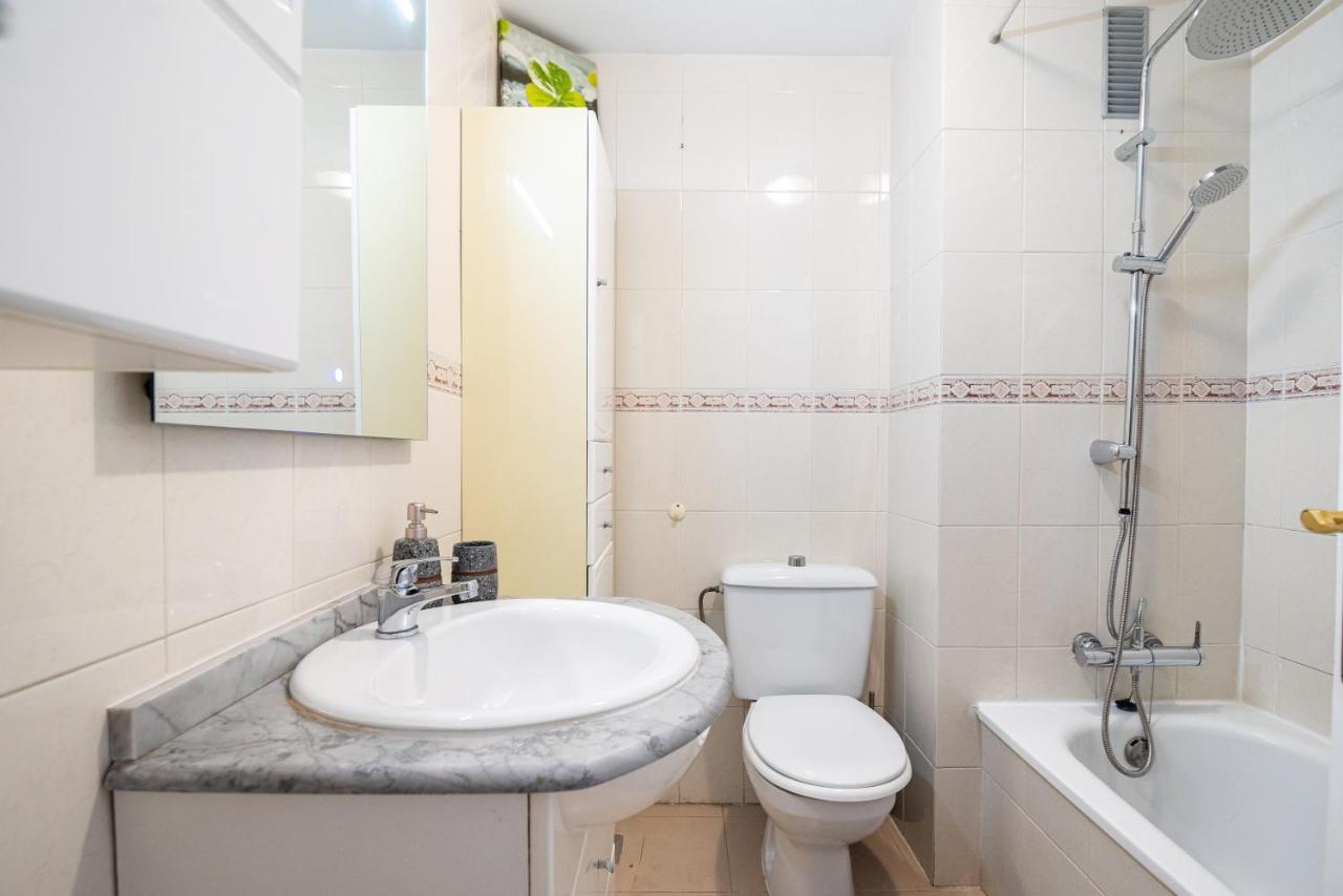 Apartamento En Barrio Tipico: Experiencia Local. Costa Adeje (Tenerife)